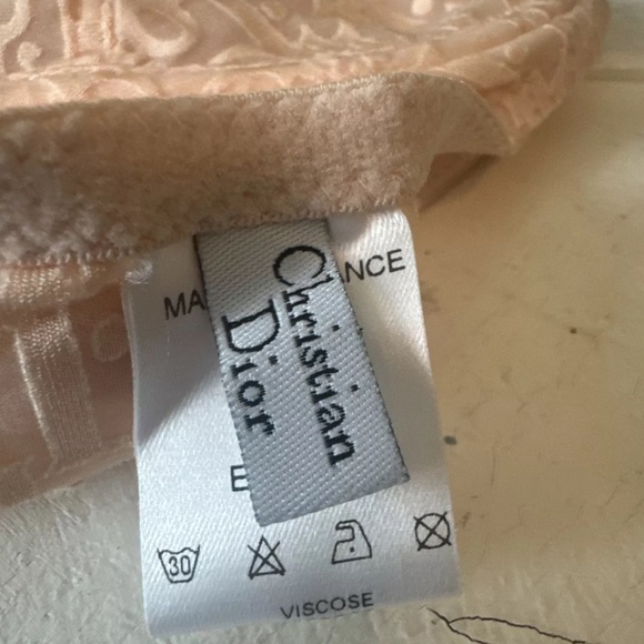 Christian Dior Underwire Bra. Serie 231 Coloris Poudre. French Size 90 B - Picture 4 of 10